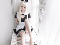 [Cosplay] eloise软软 女仆长裙