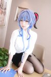 [Cosplay] 樱梨梨 甘雨小秘书