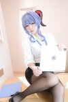 [Cosplay] 樱梨梨 甘雨小秘书