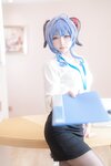 [Cosplay] 樱梨梨 甘雨小秘书