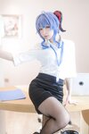 [Cosplay] 樱梨梨 甘雨小秘书
