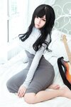 [Cosplay] Potato Godzilla - Guitar Sister