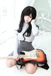 [Cosplay] Potato Godzilla - Guitar Sister