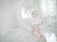 [Cosplay] 樱梨梨 2B白花嫁