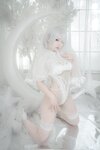[Cosplay] 樱梨梨 2B白花嫁