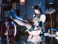 [Cosplay] 屿鱼 珑