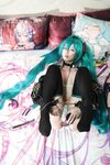 [Cosplay] 绞肉姬 miku