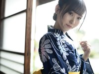 [Photobook] 七嶋舞 2nd グラビア写真集 夏に舞うかげろう