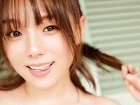 FRIDAY monthly girl 018＝篠崎愛「先行公開プレミア30カット＆ムービー」(NO watermark)