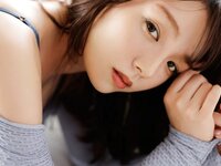 FRIDAY monthly girl 018＝篠崎愛「先行公開プレミア30カット＆ムービー」(NO watermark)