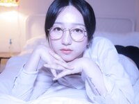 Sehee (세희) - Glasses Shirt