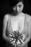 [Photobook] 週刊ポストデジタル写真集 杉本有美 yumi-mono-chrome