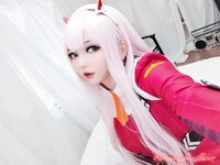 [Cosplay] Potato Godzilla - Zero Two