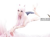 [Cosplay] Potato Godzilla - Zero Two