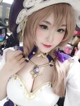 [Cosplay] Sunnyvier - Lisa