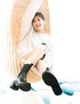 [Photobook] 2022.05.17 櫻坂46 渡邉理佐 卒業メモリアルブック 抱きしめたくなる瞬間