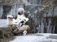 [Cosplay] G44 不会受伤 - Flower The Broken Music Box《快要坏掉的八音盒》