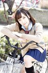 [Photobook] 艶BODY濃密接写 きみと歩実 エッチ大好き制服娘