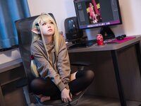 [Cosplay] G44 不会受伤 - Water Orchid House T 水兰儿宅T
