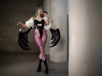 [Cosplay][KURUPIKA] Reku Momoiro 孟弼れく - MORRIGAN AENSLAND