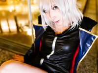 [Cosplay][KURUPIKA] Reku Momoiro 桃色れく & Sachibudou さちぶどう - The Two Dragon Witches ふたつの竜の魔女
