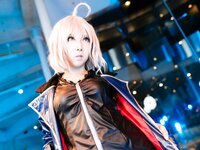 [Cosplay][KURUPIKA] Reku Momoiro 桃色れく & Sachibudou さちぶどう - The Two Dragon Witches ふたつの竜の魔女