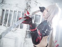 [Cosplay][KURUPIKA] Reku Momoiro 桃色れく & Sachibudou さちぶどう - The Two Dragon Witches ふたつの竜の魔女