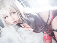 [Cosplay][KURUPIKA] Reku Momoiro 桃色れく & Sachibudou さちぶどう - The Two Dragon Witches ふたつの竜の魔女