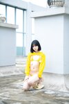 [Cosplay] 一只小栗奈 天台小雨衣
