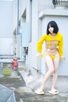 [Cosplay] 一只小栗奈 天台小雨衣