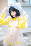 [Cosplay] 一只小栗奈 天台小雨衣