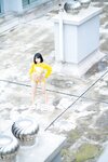 [Cosplay] 一只小栗奈 天台小雨衣