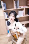[Cosplay] 谢小蒽 教室调教