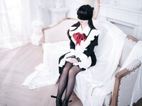 [Cosplay] 面饼仙儿 红高跟女仆