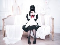 [Cosplay] 面饼仙儿 红高跟女仆