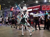 [Cosplay] 走路摇zly 天选姬
