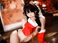 [Cosplay] 是三不是世w 小老虎