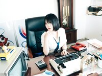 [Loozy] Zia (지아) - Female Employee
