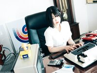[Loozy] Zia (지아) - Female Employee