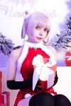 [Cosplay] OwlLit - Christmas Nazuna