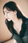 [Photobook] けん研(けんけん) DL写真集 BLACK LADY