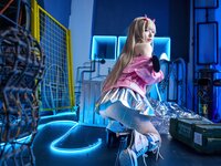 [Cosplay] 雯妹 Nikke 毒蛇