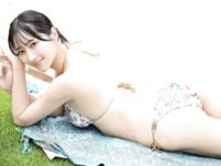 FRIDAY monthly girl 040 = 川瀬もえ 先行公開100カット