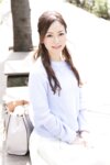 【舞ワイフ公式写真集】小川華蓮 - 育ちの良さが伝わってくる優しい雰囲気をまとった美人妻