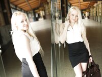 [Photobook] 麗しの海外GIRL 白肌金髪オールヌード Lola Taylor 写真集 (ピンク倶楽部)