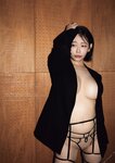 [Photobook] 2024.10.30 小日向結衣セカンド写真集　スーパーエロチカ２