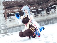 [Cosplay] 虎森森 原神 甘雨 雪景