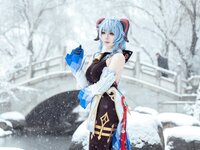 [Cosplay] 虎森森 原神 甘雨 雪景