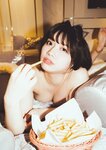 [Photobook] Nozomi Ishihara 石原希望 - #Escape (2021-07-28)