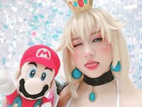 [Cosplay] Xiaoying - Princess Peach